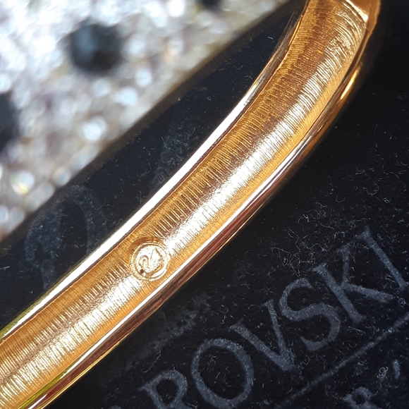Ladies, Swarovski Crystal's Bracelet,Size Small, Gold and Silver Tone, With Blk - Picture 6 of 8